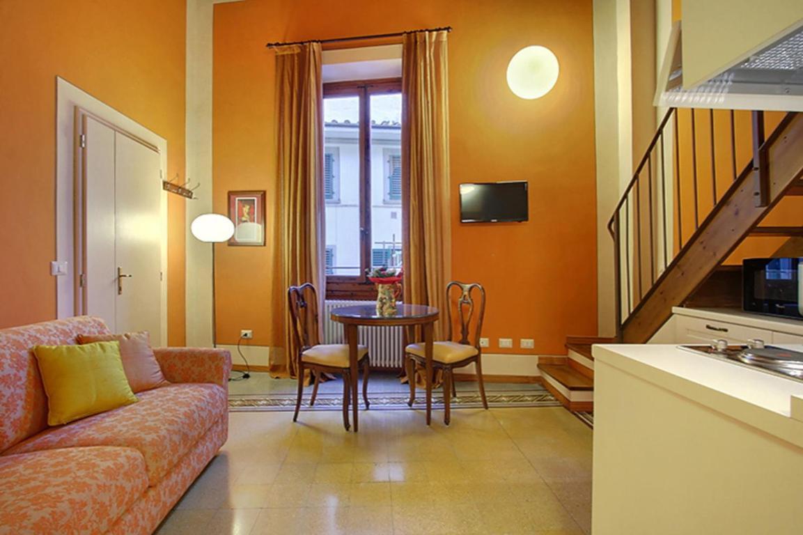 Apartments Puccini Флоренция Стая снимка