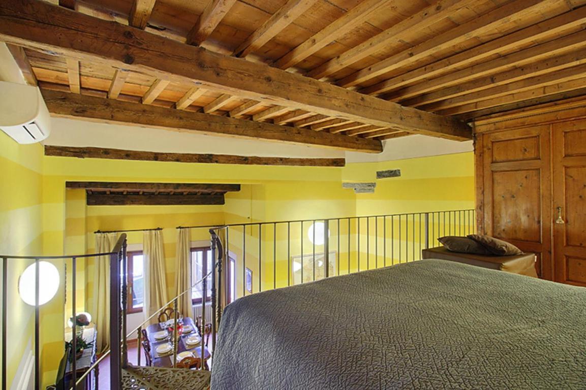 Apartments Puccini Флоренция Стая снимка